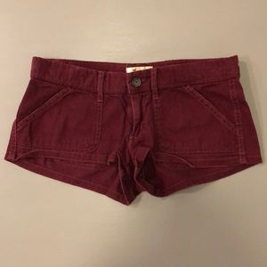 Hollister burgundy stretch shorts